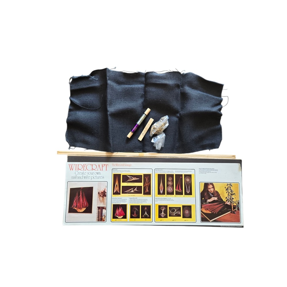 Vtg 70s Wirecraft‎ Dragster String Art Kit United Crafts London Nail Wire Craft - Picture 2 of 7